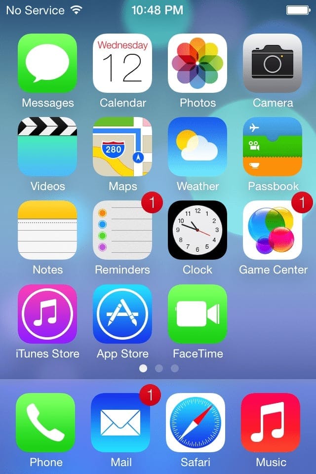 Screen capture of iPhone 4 with iOS 7 installed